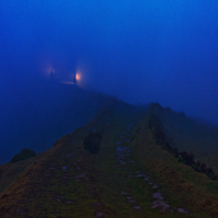 Les processions lumineuses* 
